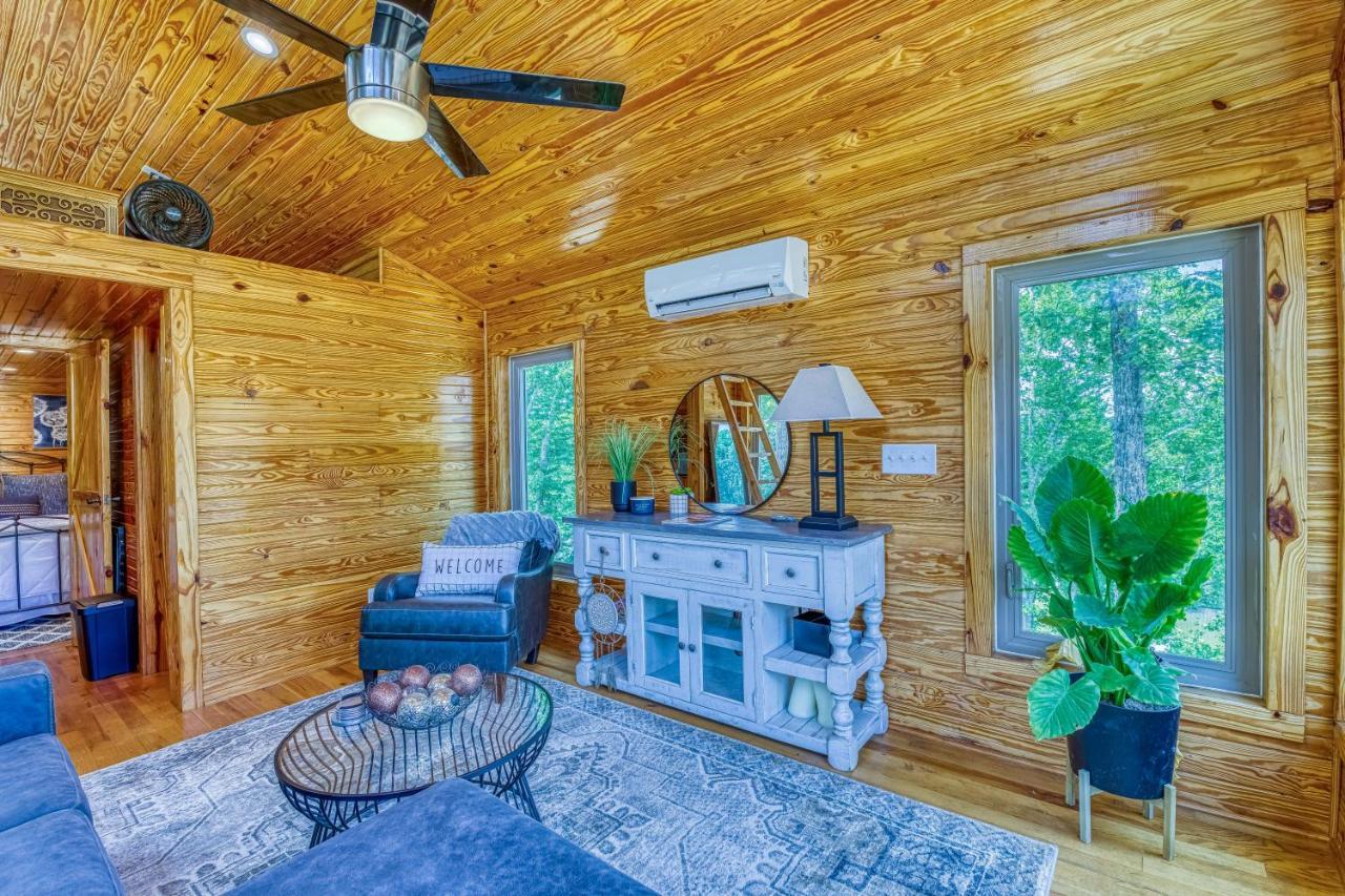 The Gemini-A Dreamy, Waterfront Tiny Cabin Rogersville Buitenkant foto