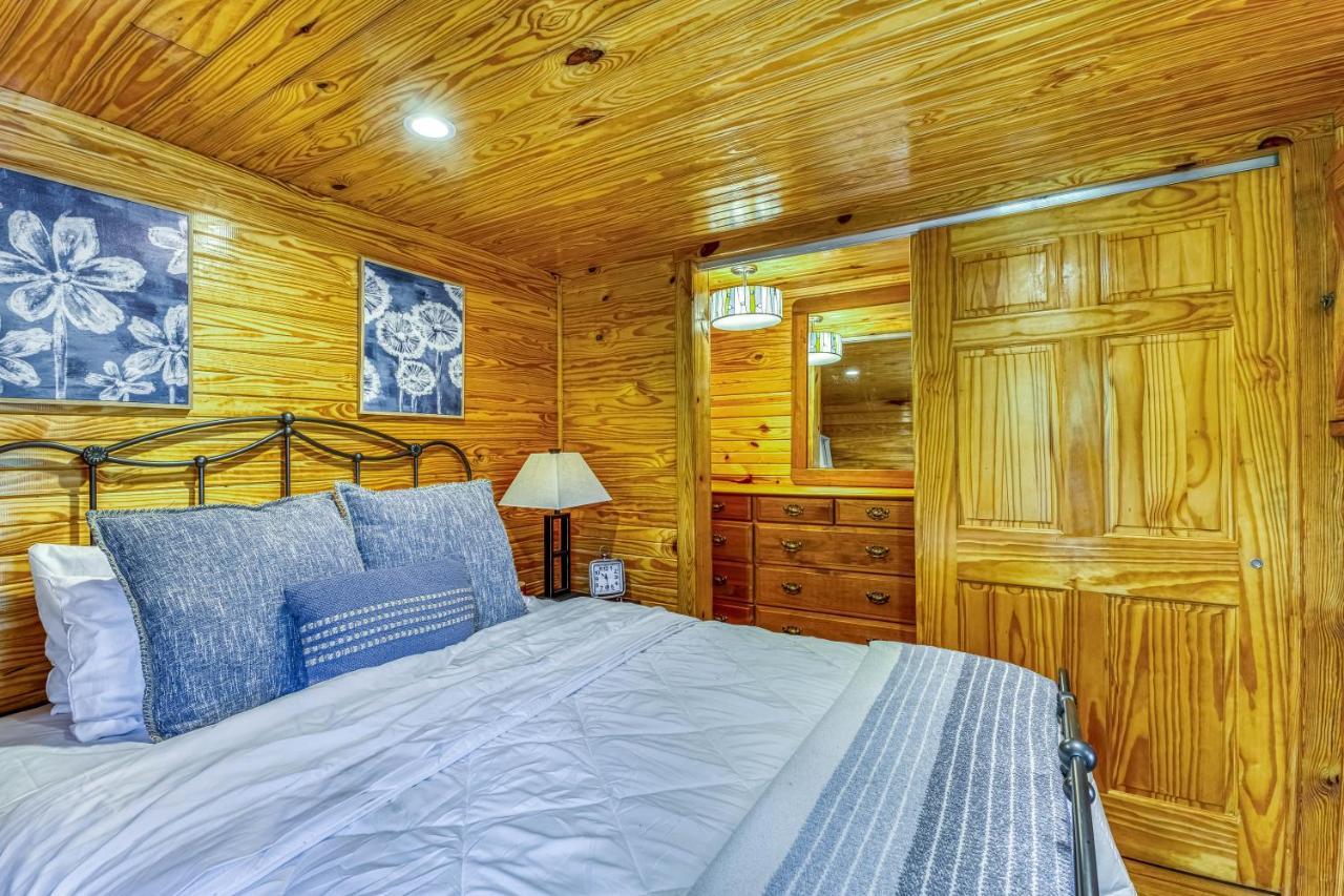 The Gemini-A Dreamy, Waterfront Tiny Cabin Rogersville Buitenkant foto