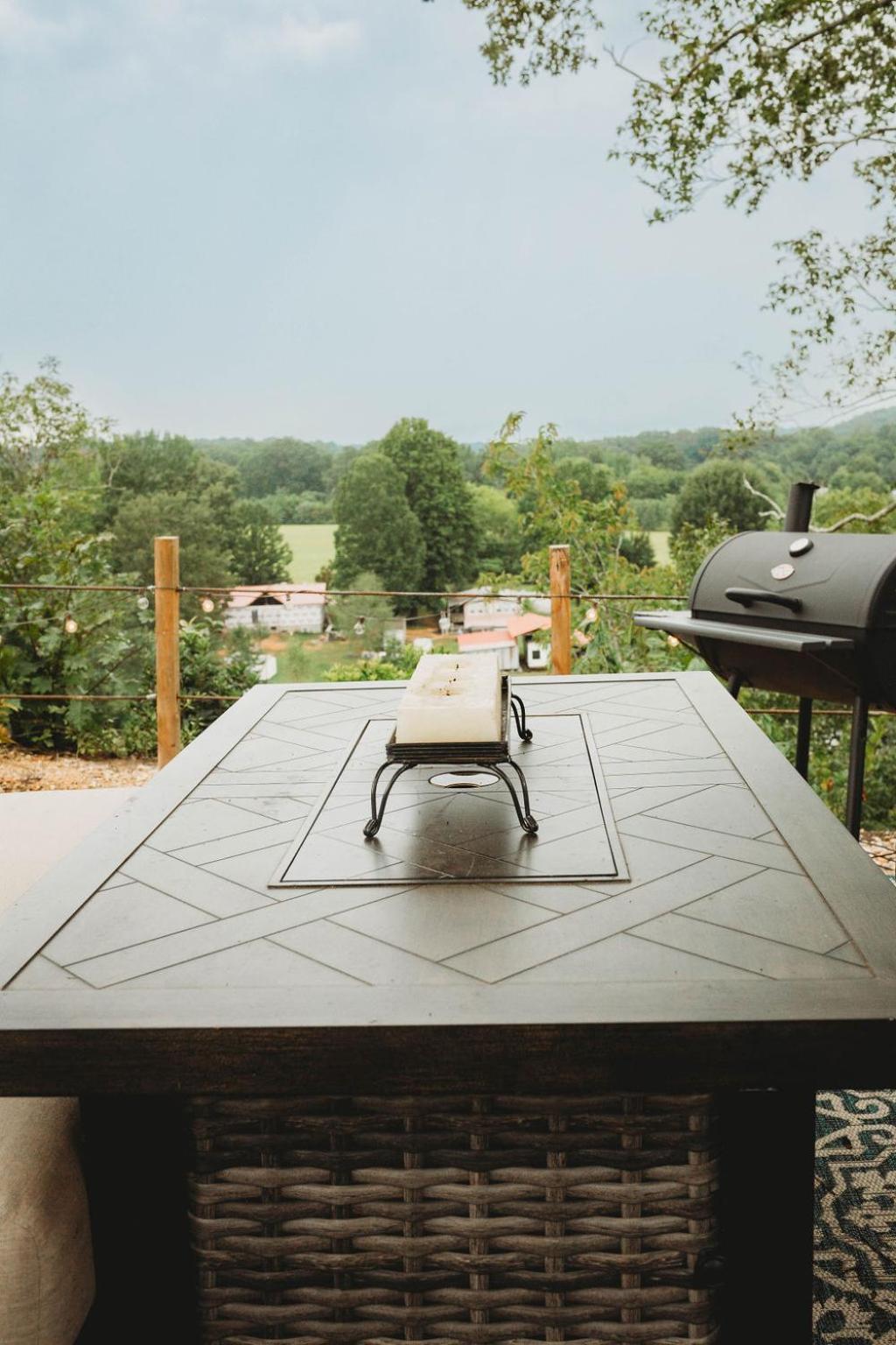 The Gemini-A Dreamy, Waterfront Tiny Cabin Rogersville Buitenkant foto